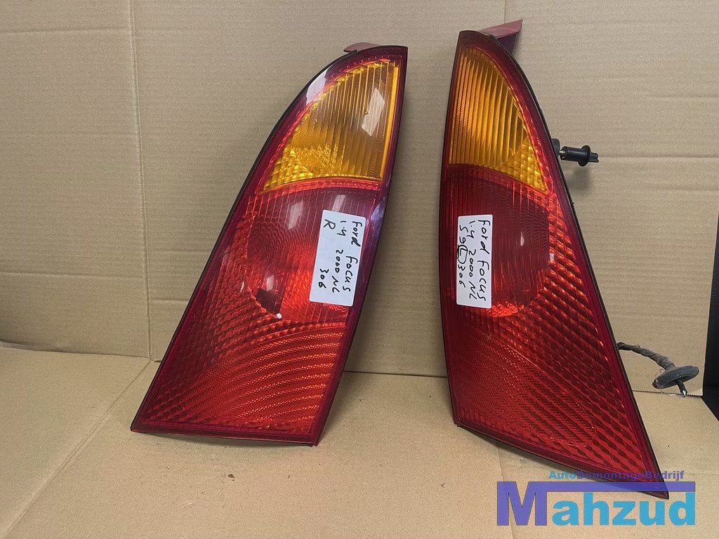 FORD FOCUS 1 Hatchback achterlicht links rechts 1999-2004, Auto-onderdelen, Gebruikt, Info@ford.com, Ford, Ford Motor Company