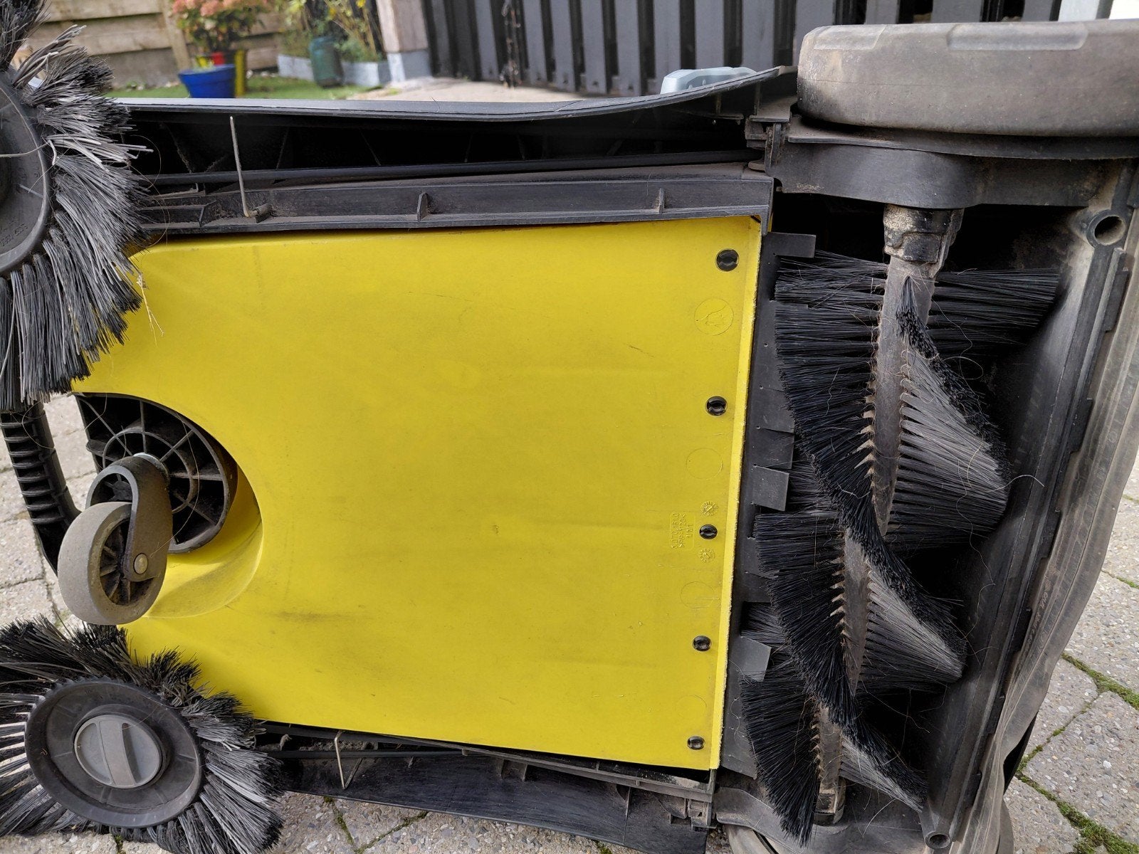 veegmachine karcher, Ophalen, Zo goed als nieuw, Karcher