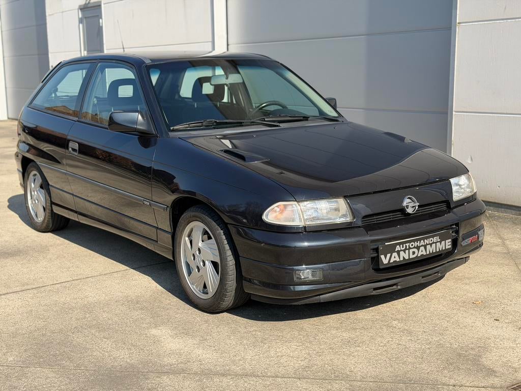 Opel Astra Gsi 16v  Van 1ste eigenaar (Oldtimer), Auto's, Opel, Bedrijf, Astra, Te koop