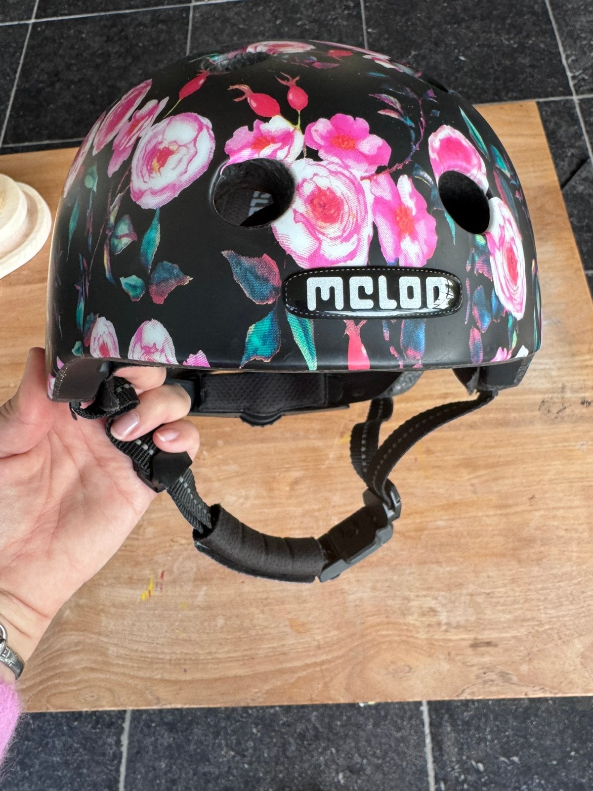 Kinder fietshelm Melon, Ophalen