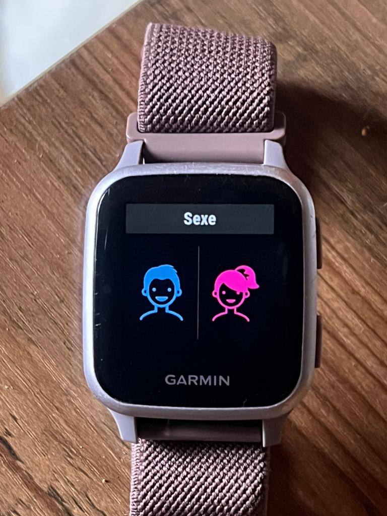 Garmin Venu sq 2, Gebruikt, Paars, Ophalen of Verzenden, Waterdicht