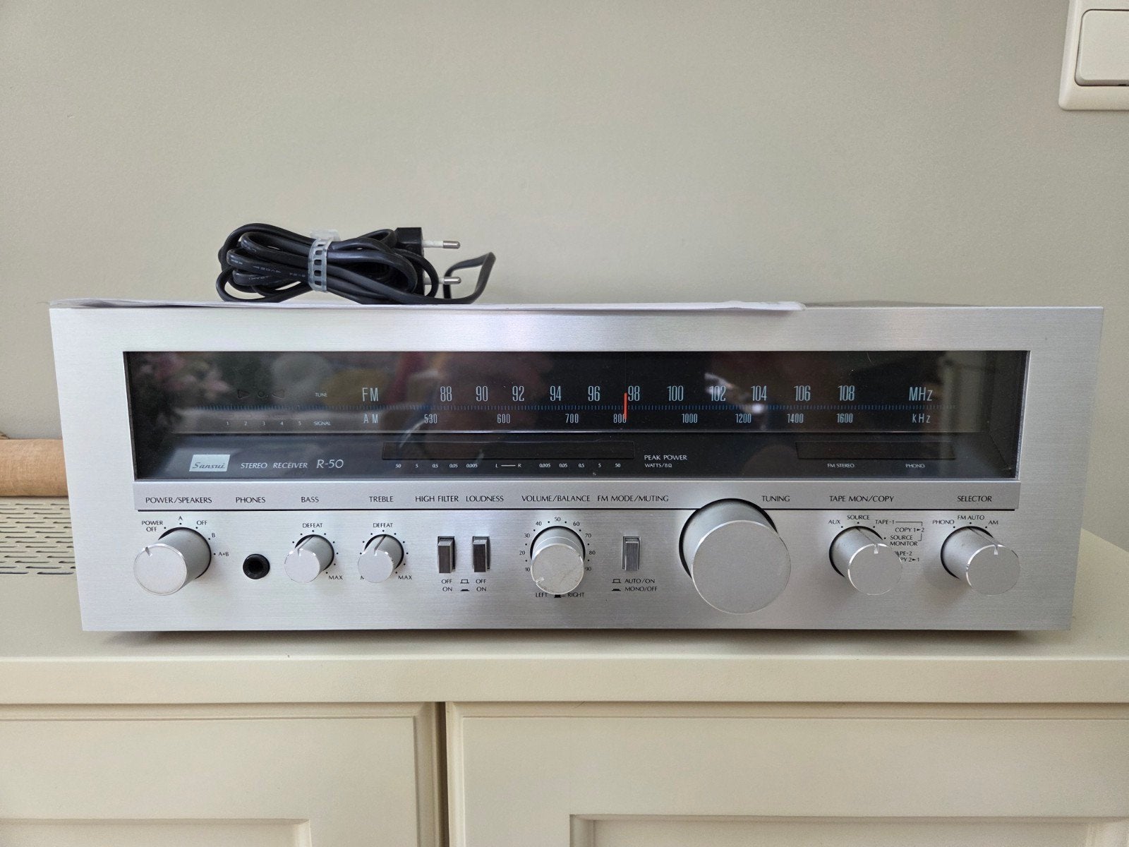 stereo recievee Sansui R-50, Enlèvement, Stéréo