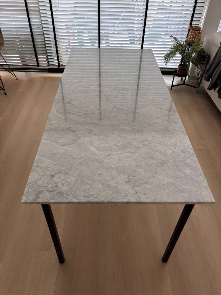 Table en marbre Carrara, Maison & Meubles, 150 à 200 cm, Cinq personnes ou plus, Comme neuf, Enlèvement