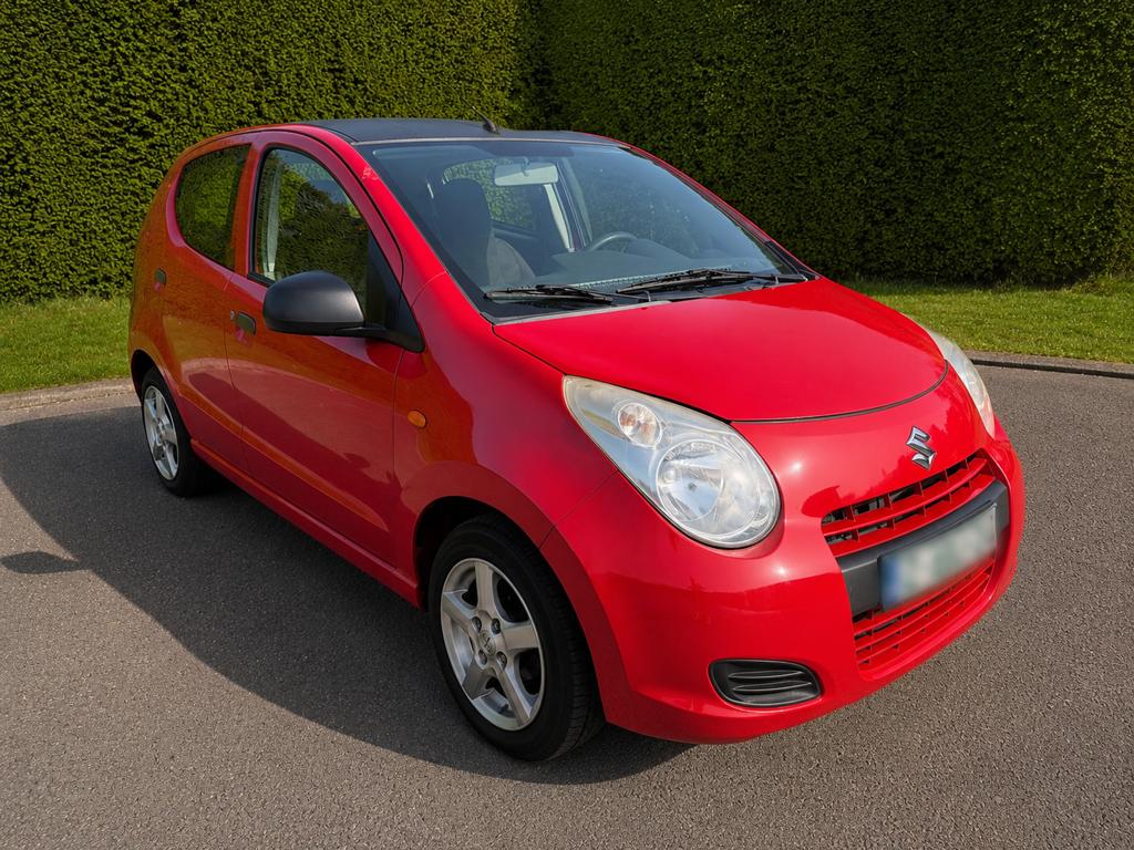 Suzuki Alto 1.0 Essence Euro 5 • 107.000 km • Très bon état, Auto's, Suzuki, Voorwielaandrijving, Euro 5, Stof, 50 kW