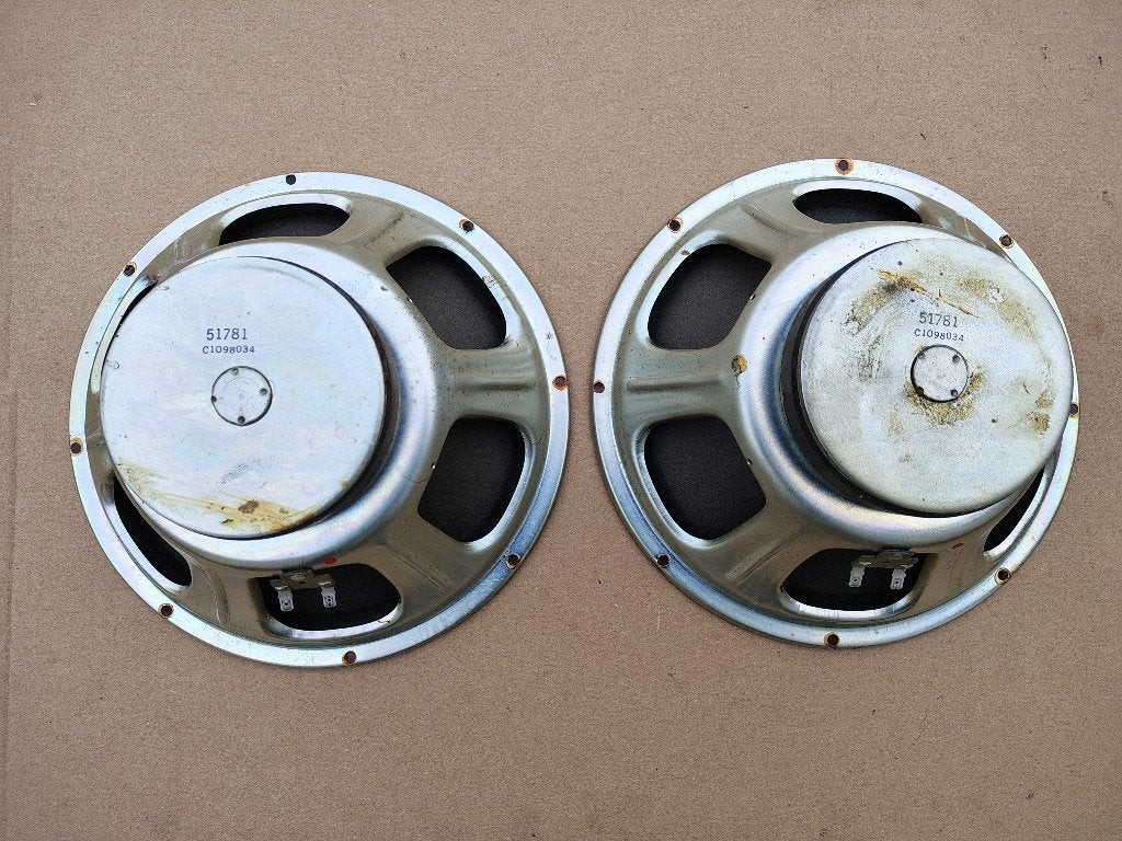 2x 12" Speakers Rock-ola 484 (1980) jukebox, Envoi