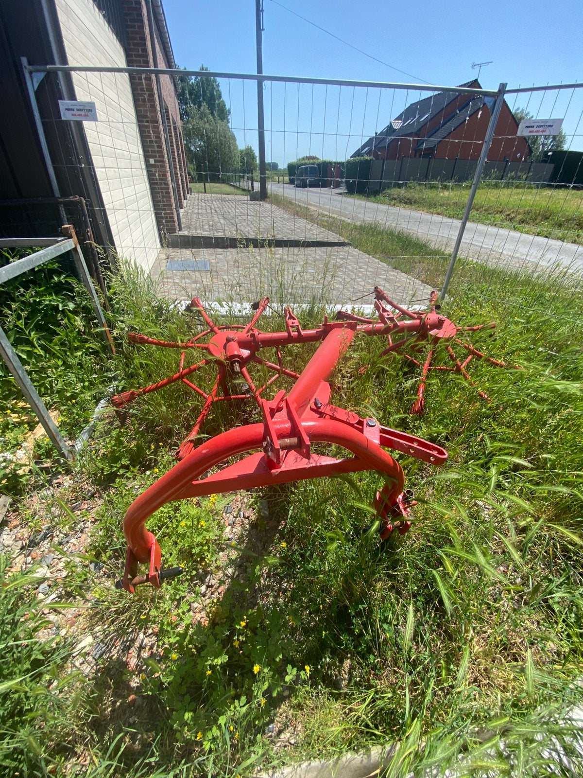Faneuse Lely á restaurer, Enlèvement