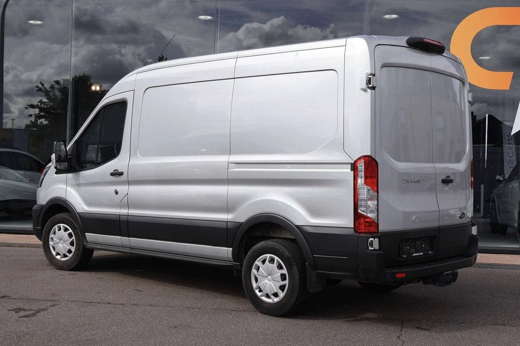 Ford Transit 2.0 TDCi L2H2 Bi-XENON BTW* CruiseC TrekH Garan, 197 g/km, 4 cilinders, Leder, 5 deurs