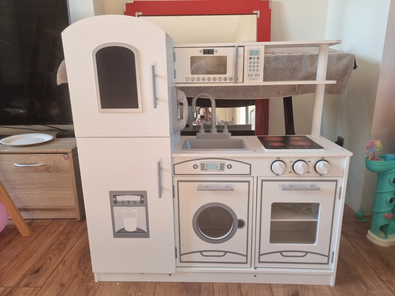 houten speelkeuken voor kinderen
Houten speelkeuken in go, Kinderen en Baby's, Ophalen, Gebruikt