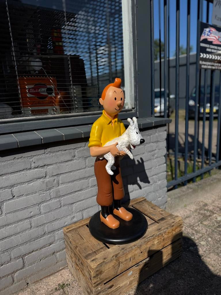 Tintin avec la statue de Bobbie, Enlèvement, Comme neuf, Humain