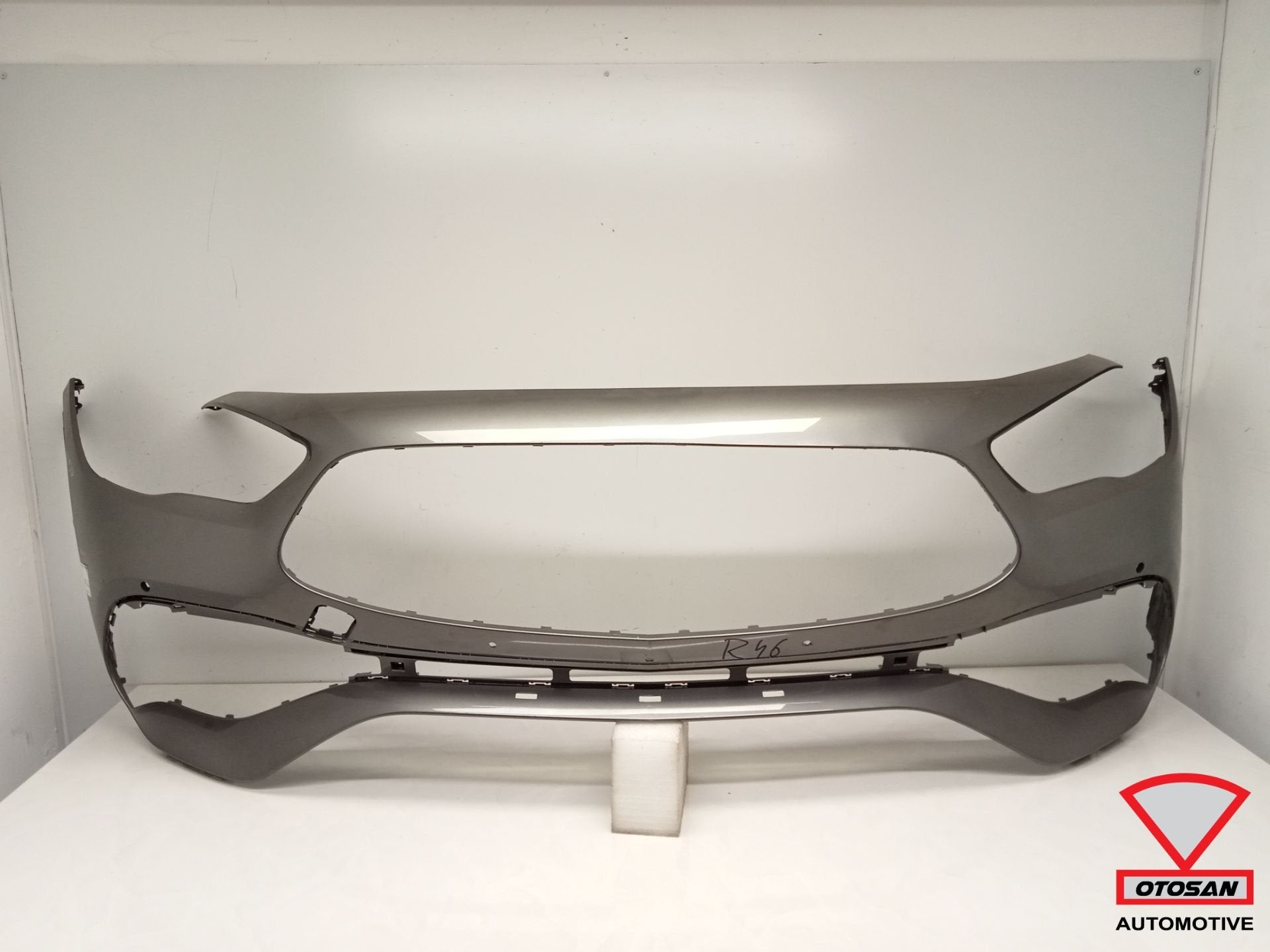 Pare-chocs avant Mercedes GLA H247 AMG Pare-chocs 6xPDC Orig, Mercedes-Benz AG, Pare-chocs, Mercedes-Benz, Utilisé