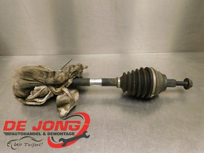 Arbre de transmission avant gauche d'un Skoda Superb, -, 3 mois de garantie, Utilisé, Skoda