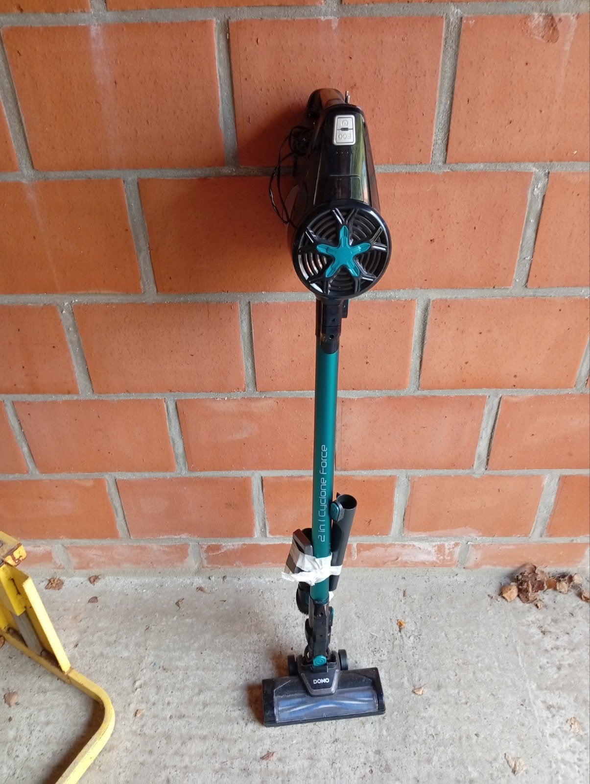 steel stofzuiger, Sans fil, Réservoir, Aspirateur balai, Comme neuf