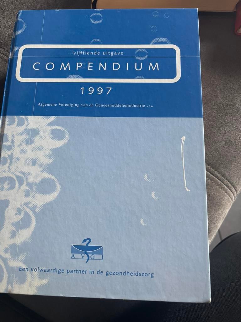 Compendium geneesmiddelen, Livres, Enlèvement, Comme neuf