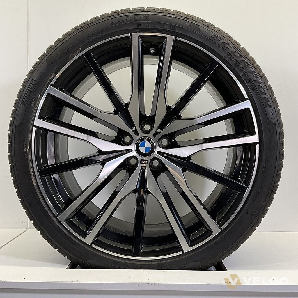 BMW X5 G05 X6 G06 BREEDSET VELGEN + WINTERBANDEN 22 INCH ORI, Auto-onderdelen, Gebruikt, -, 275 mm, -