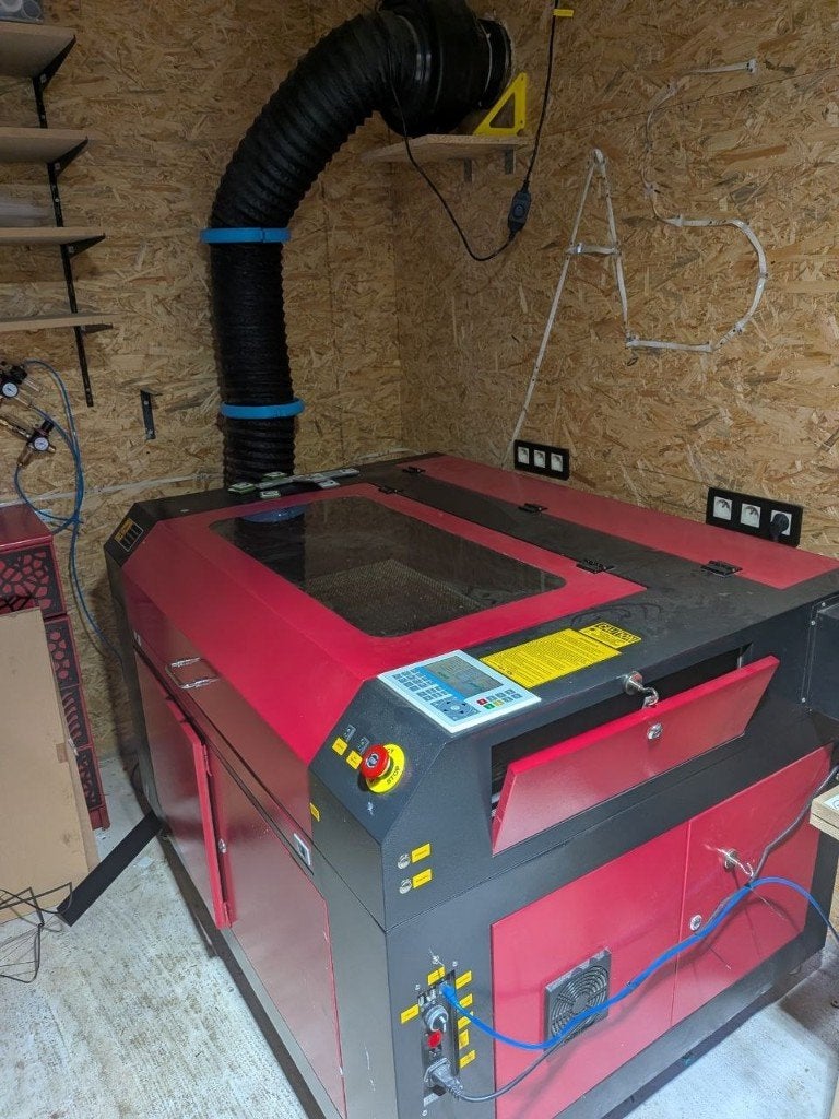 CO2-LASER VAN 100 watt - 90x60cm - COMPLEET, Ophalen, Gebruikt