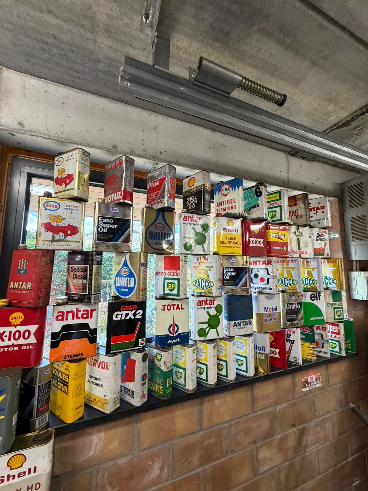 lot van oude vintage olieblikken jaren 50/60/70, Verzamelen, Ophalen of Verzenden, Gebruikt, Verpakking