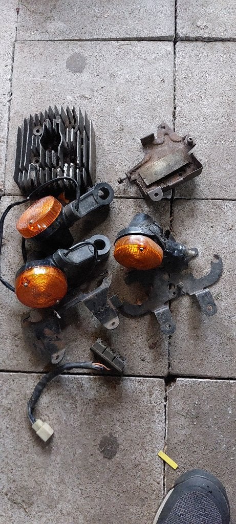 Suzuki ER 50 21 gt zr onderdelen, Fietsen en Brommers, Ophalen of Verzenden, Gebruikt, Koplamp, Overige merken