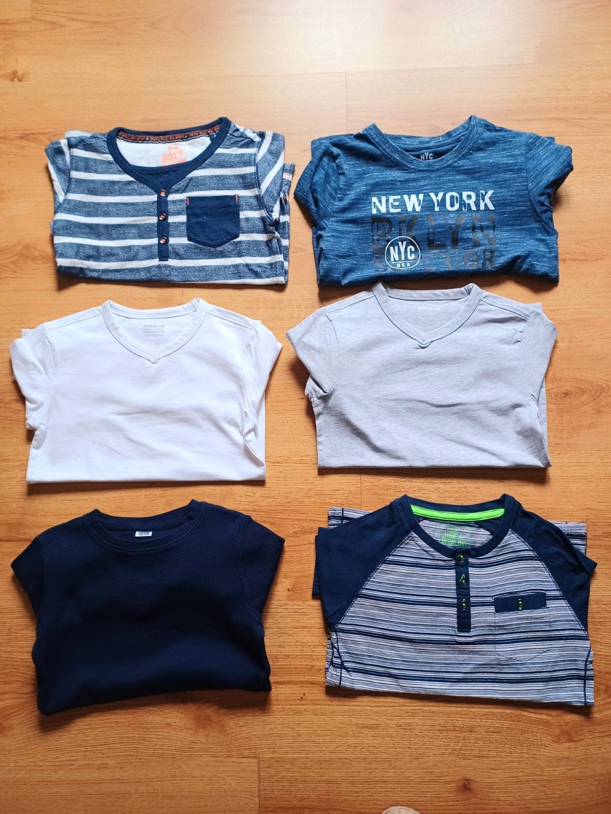 T-shirts met lange mouwen longsleeves maat 122-128, Enfants & Bébés, Vêtements enfant | Taille 122, Enlèvement, Comme neuf, Garçon