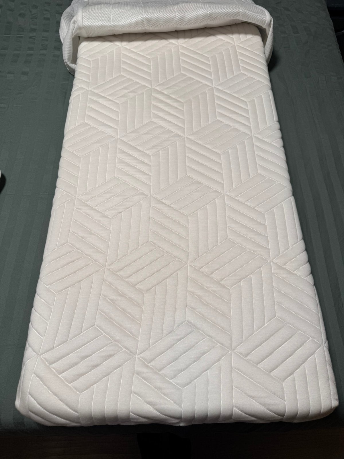 Babymatras Pretura Superior Flow 60x120cm + beddegoed Jolein, Kinderen en Baby's, Ophalen, Gebruikt, Beddengoedset, Jollein