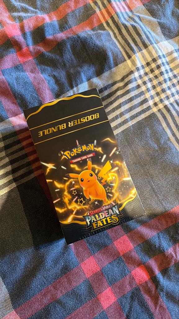 Paldean fates booster bundle display, Ophalen, Nieuw, Boosterbox