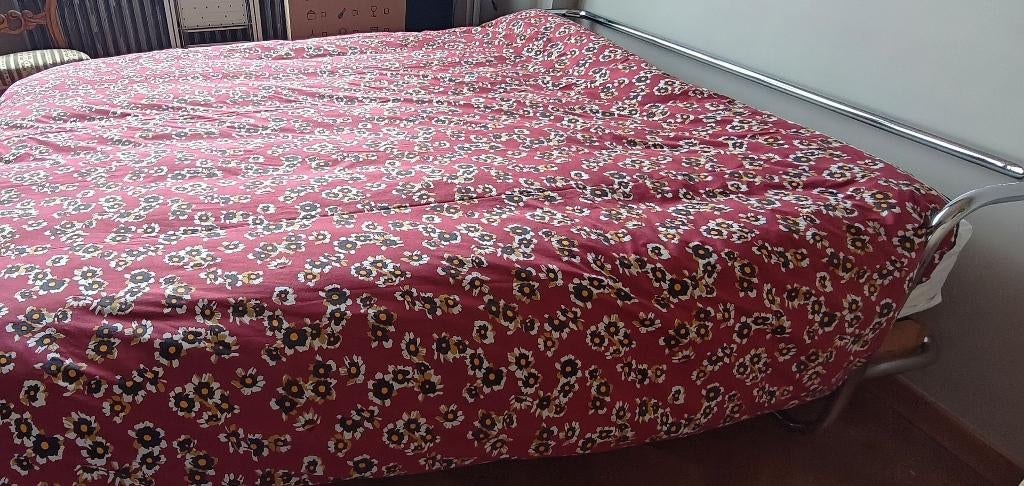 Sommier avec structure tubulaire en métal chromé, 200x160 cm, Maison & Meubles, Chambre à coucher | Matelas & Sommiers, Enlèvement