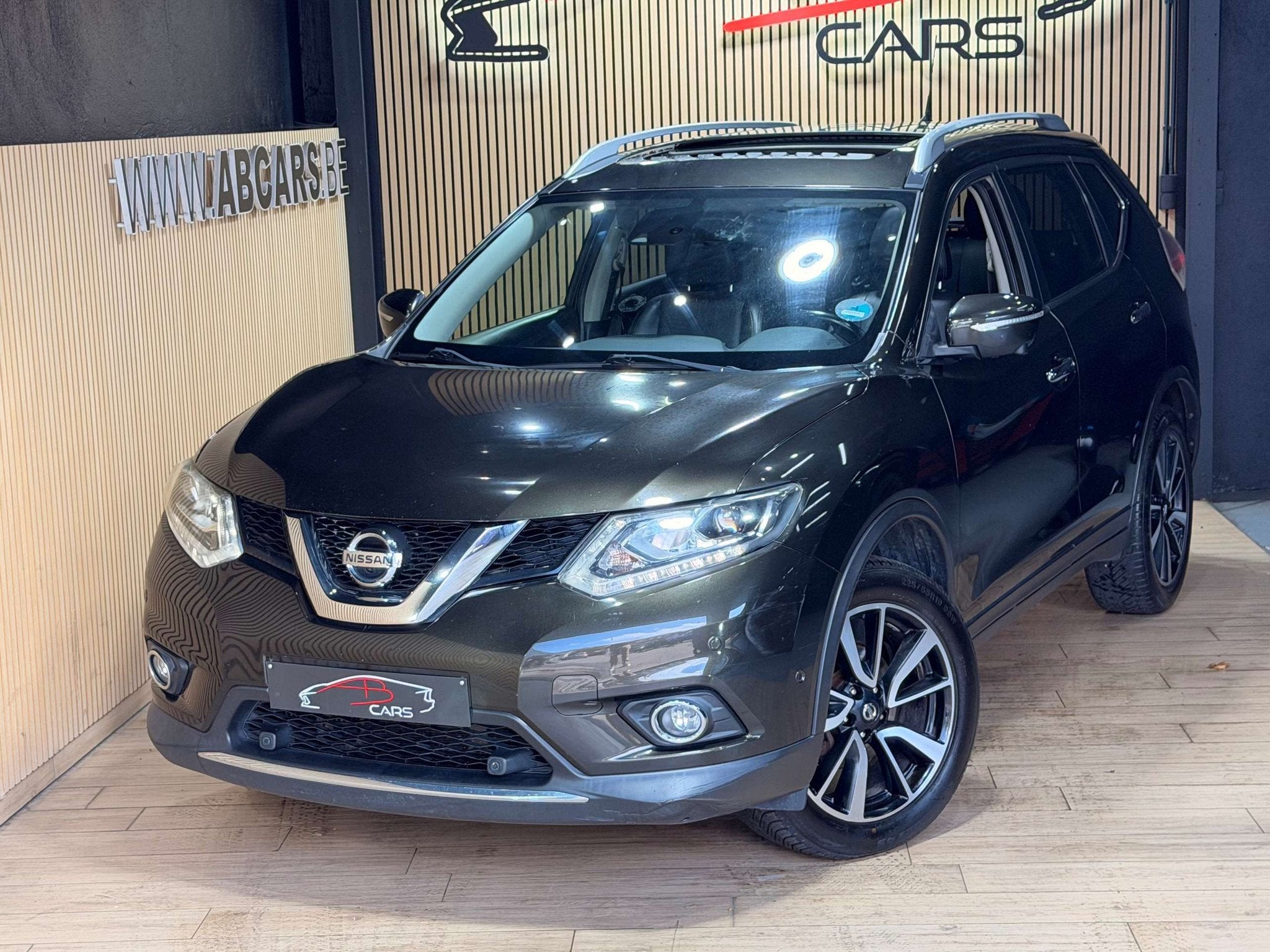 Nissan X-Trail 1.6 dCi 2WD * TEKNA * 1ER PROPRIETAIRE *, Autos, Cuir, Achat, Euro 6, Entreprise