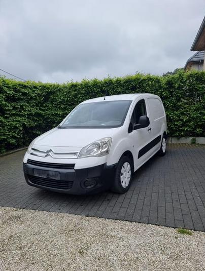 Citroën Berlingo..Bj..2011..1.6.hdi...51.000km..A/C, Autos, Citroën, Achat, https://public.car-pass.be/vhr/b82a211d-99fa-45a0-8a2f-f6980cab7be5