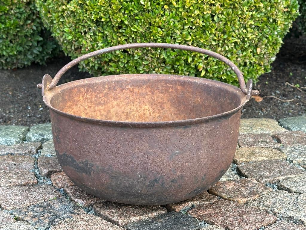 Gietijzeren ketel - bloempot - 30 cm - uitstekende staat, Tuin en Terras, Ophalen, Balkon