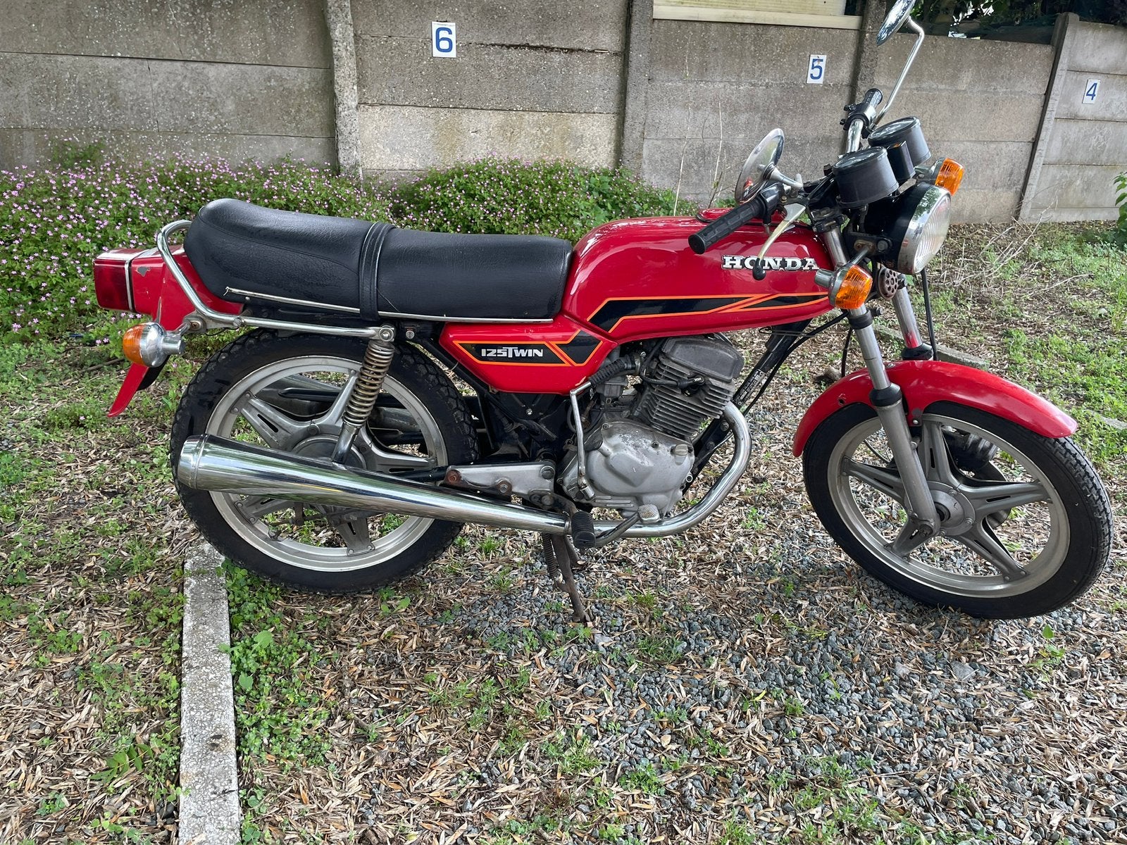 Honda CB 125 Twin oldtimer in goede staat, Tourisme, Occasion, 125 cm³, 2 cylindres