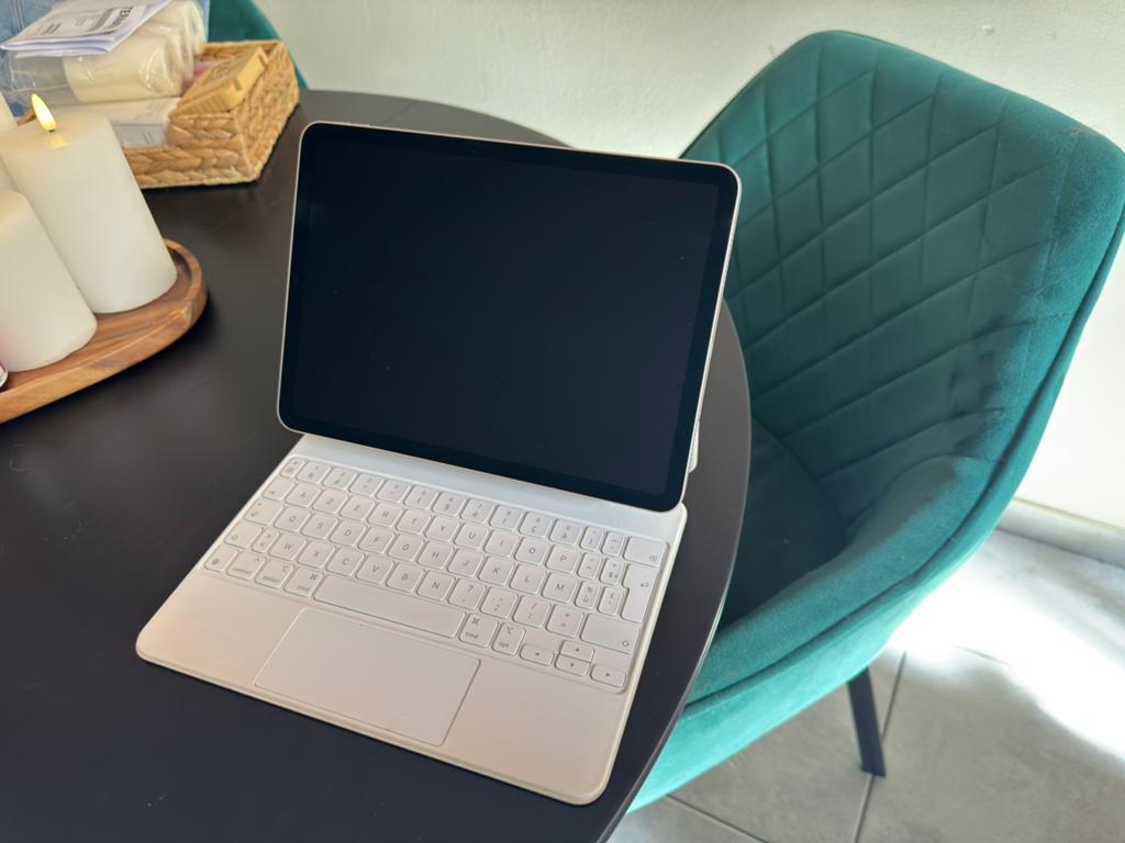 Ipad Air, Enlèvement ou Envoi, Comme neuf