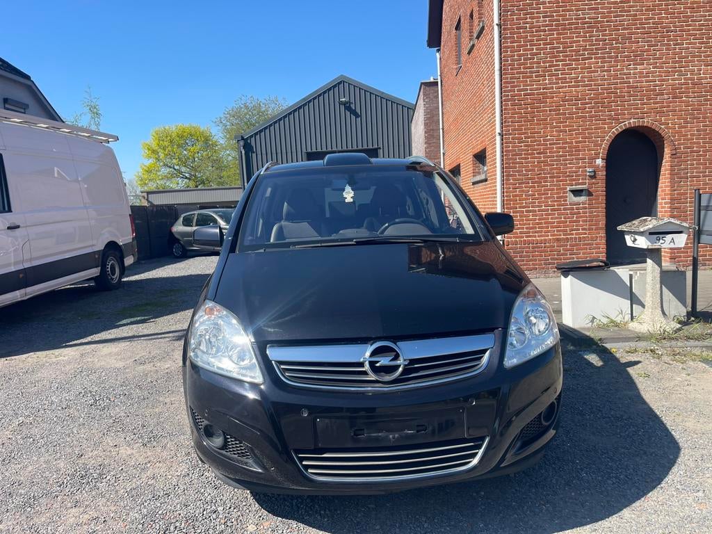 Opel Zafira 1.6iCosmo,7PLaats,Leder,Pano,Sensoren,Cruise,Gps, Auto's, Euro 5, Monovolume, 4 cilinders, Leder