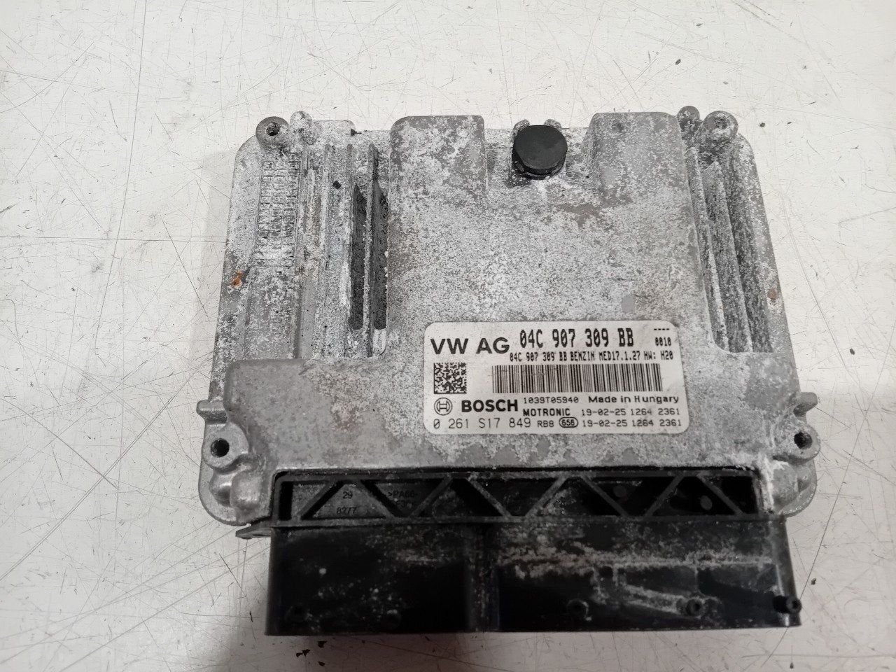 Computer motormanagement Volkswagen Polo, Onderdelen@venauto.nl, Van der Ven Autorecycling B.V., Seat, Ettenseweg 76, 4706 PB Roosendaal, The Netherlands