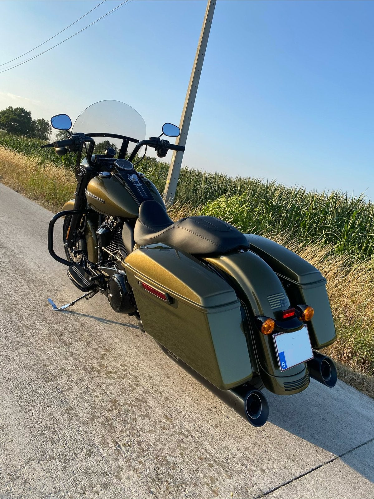 2018 HD Roadking Road King FLHRXS Special Olive Gold 5HD, Motos, Permis Moto A, Plus de 35 kW, Chopper, 2 cylindres