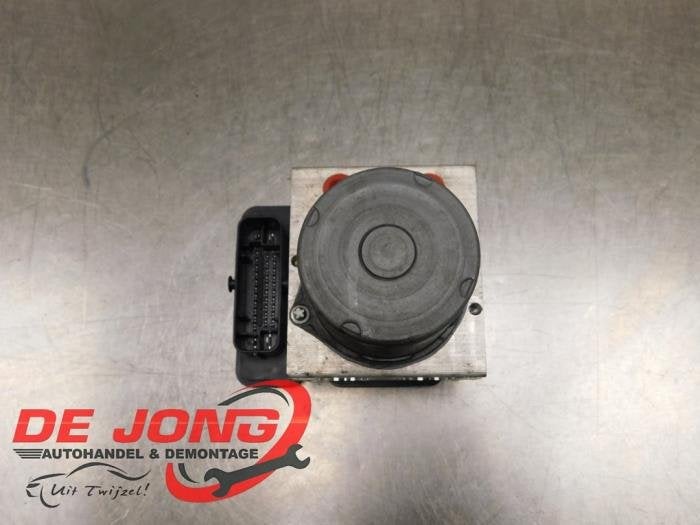 Pompe ABS d'un Volkswagen Polo, Volkswagen, -, 3 mois de garantie, Utilisé