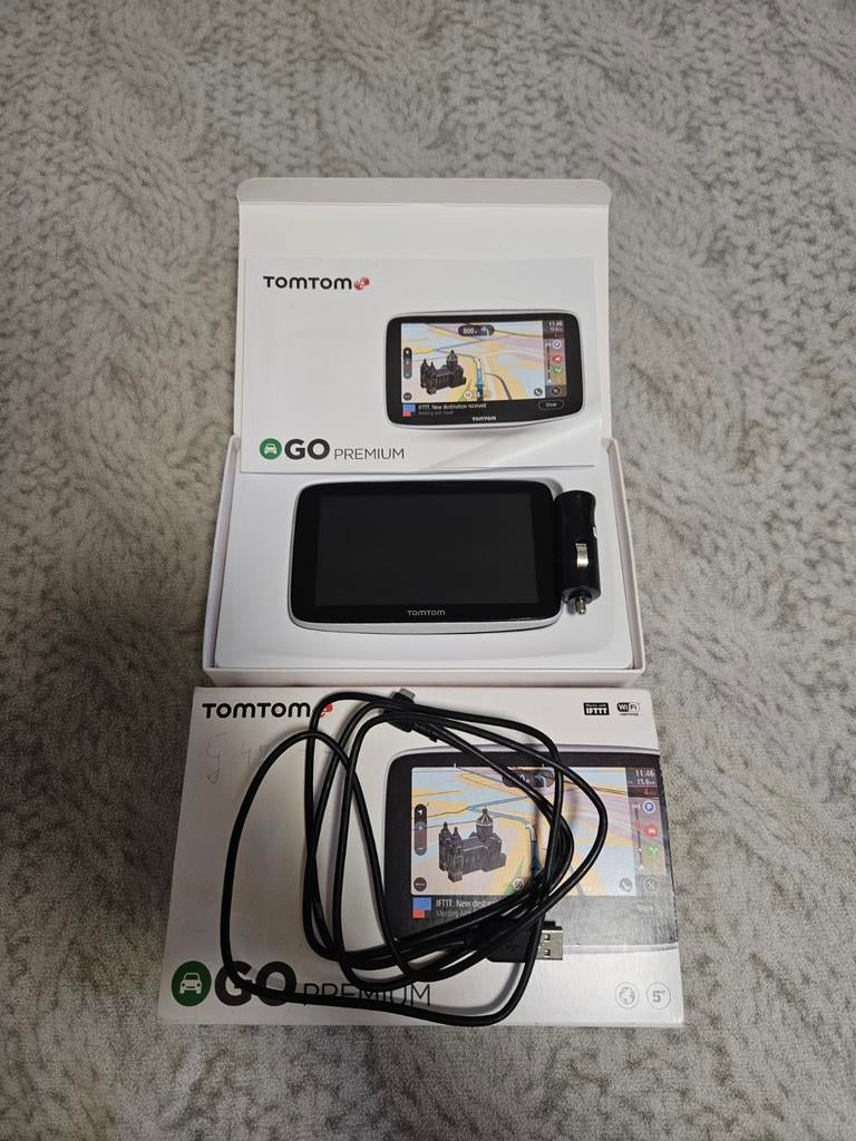 TomTom Go Premium Navigatiesysteem, Autos : Divers, Navigation de voiture, Neuf, Enlèvement