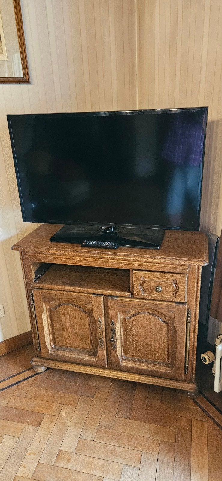 TV meubel met of zonder TV, Ophalen