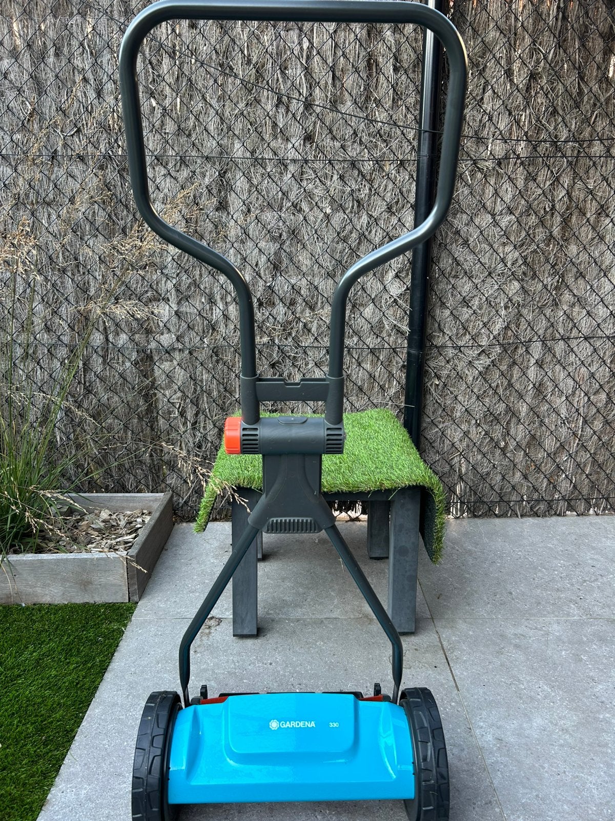 Gardena kooimesmaaier 330 Grasmaaier, Tuin en Terras, Ophalen, Handgrasmaaier, Zo goed als nieuw, 30 t/m 39 cm