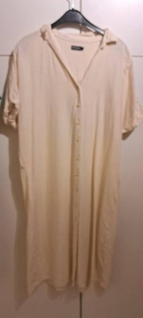 2 linnen kleedjes nieuw 20 euro stuk of 2 voor 35, Kleding | Dames, Grote Maten, Ophalen, Beige