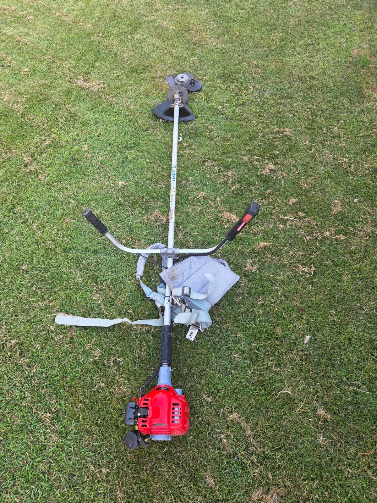 Robin NB2001 Bosmaaier / Trimmer–Opknapper / Voor onderdelen, Tuin en Terras, Bosmaaiers, Benzine, Ophalen