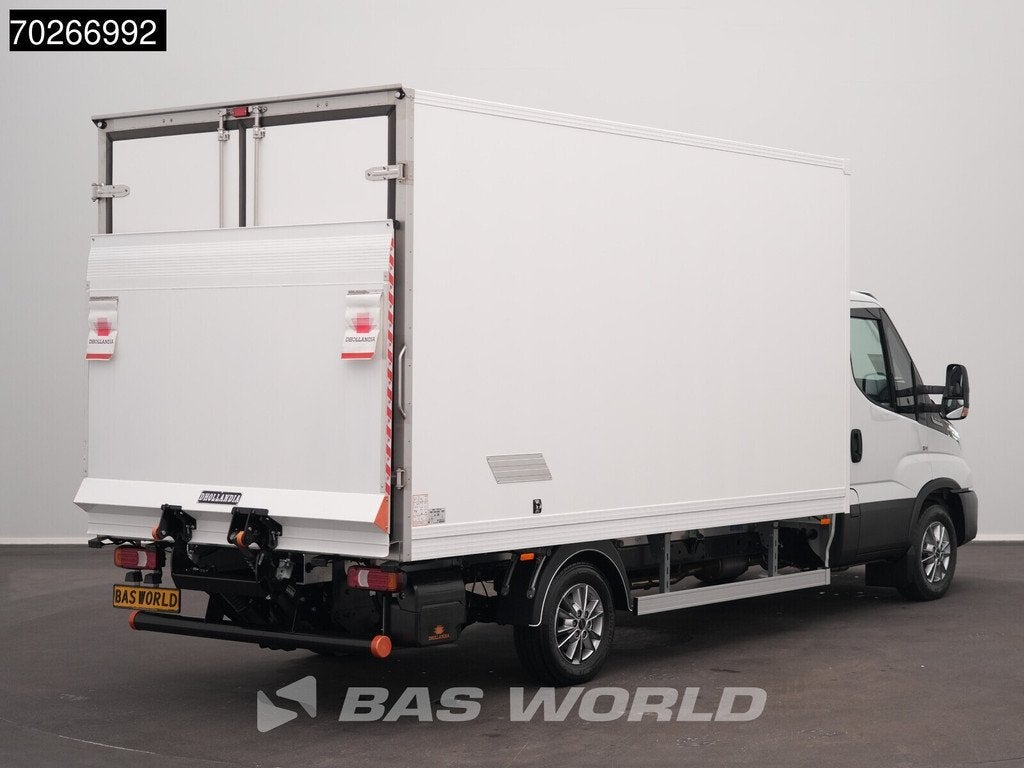 Iveco Daily 35S18 BPM VRIJ! 3.0L Laadklep Koelwagen Vriezer, Autos, Camionnettes & Utilitaires, Achat, Euro 6, Entreprise, Diesel
