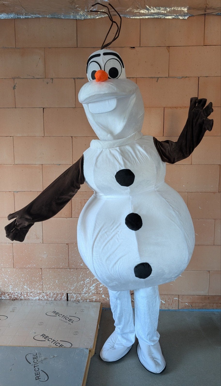 Mascottepak - Olaf (Frozen), Hobby en Vrije tijd, Ophalen, Zo goed als nieuw
