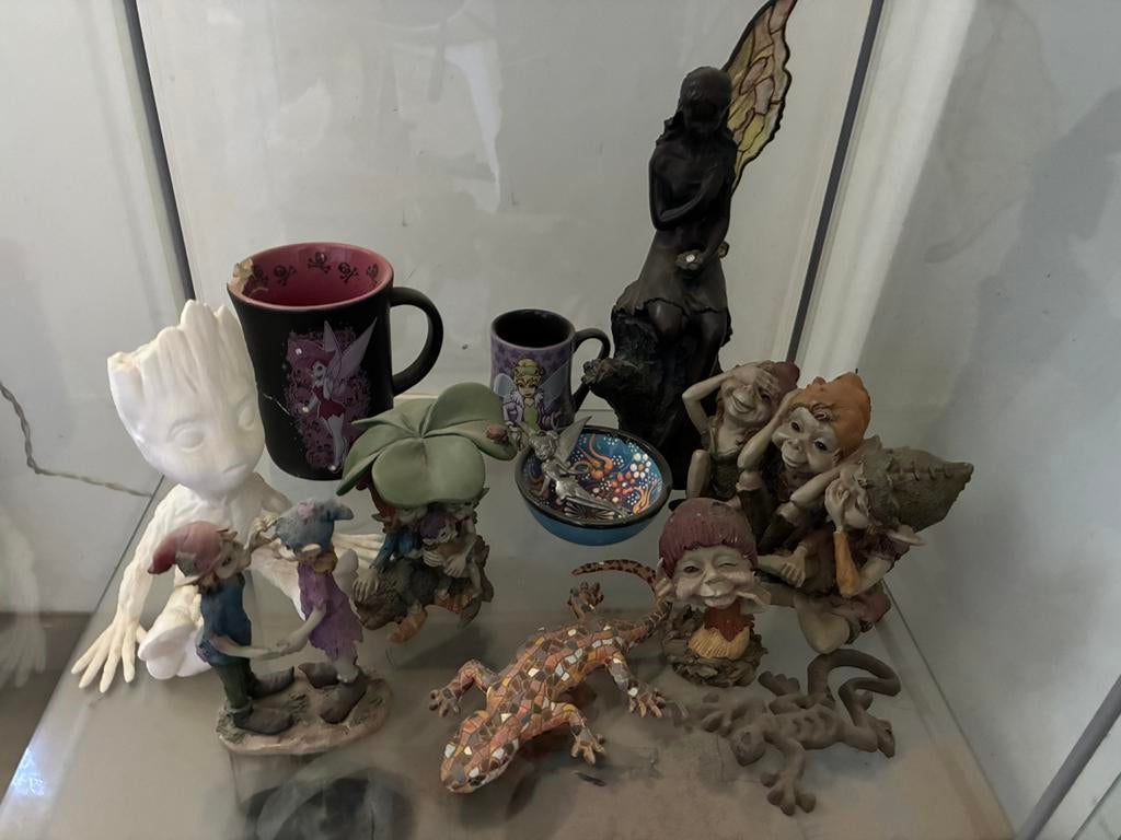 Bibelots au choix, Collections, Statues & Figurines, Enlèvement, Comme neuf