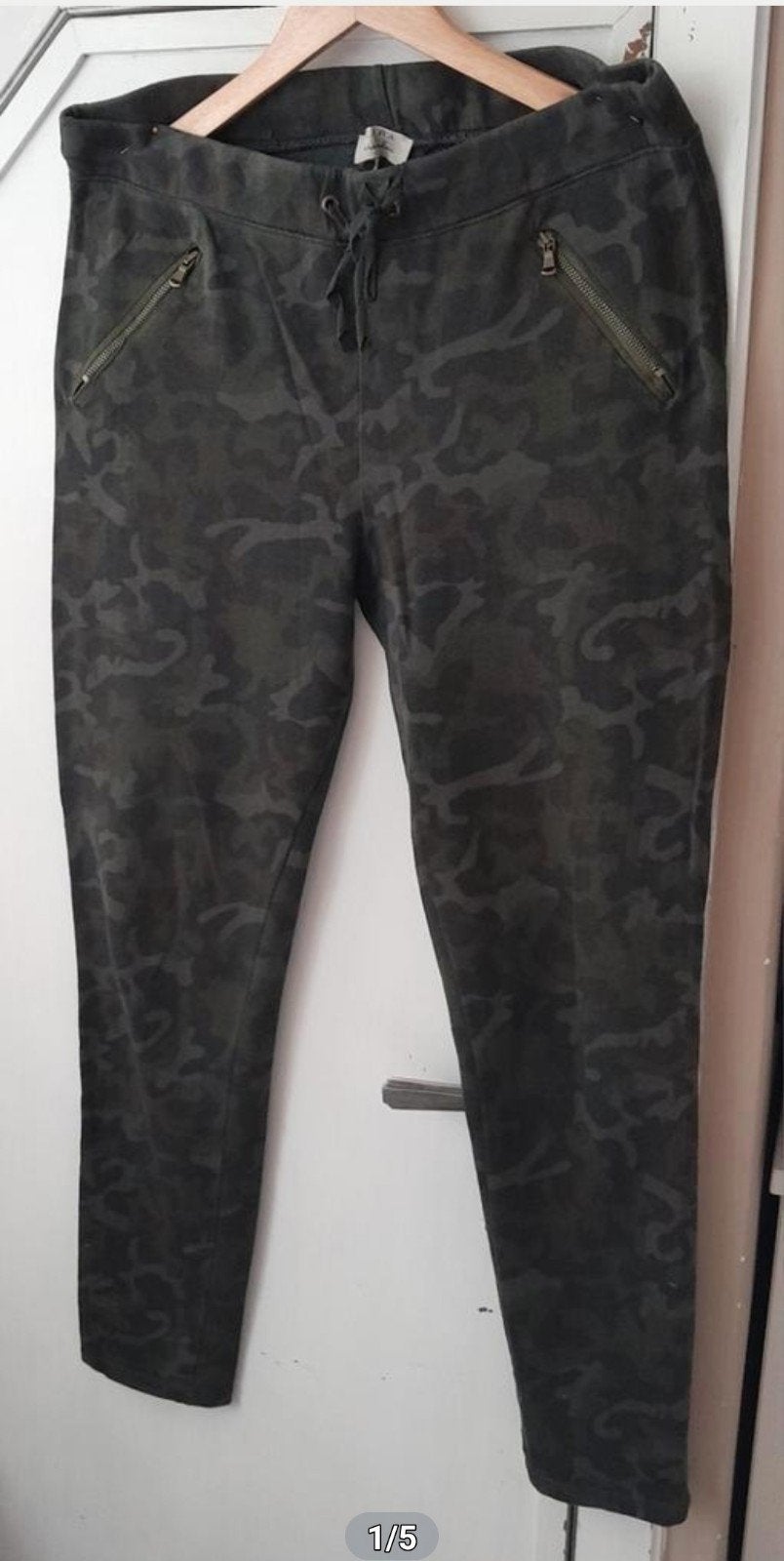 Prachtige broek medium Zara., Vêtements | Femmes, Culottes & Pantalons, Taille 38/40 (M), Enlèvement ou Envoi, Zara., Comme neuf