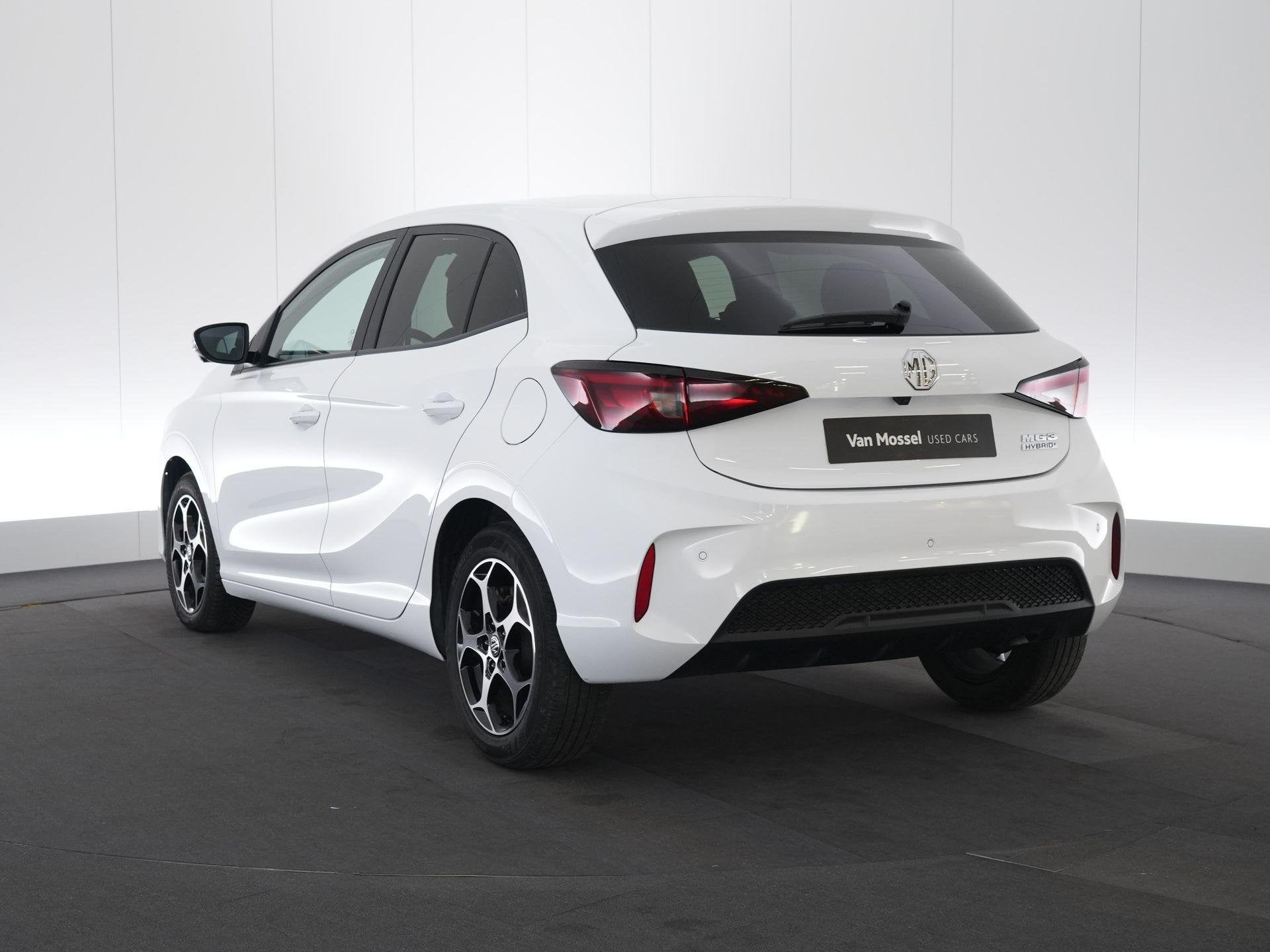 MG MG3 Hybrid+ Luxury, Auto's, Stof, 4 cilinders, Wit, Bedrijf