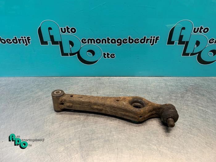 Draagarm links-voor van een Suzuki Ignis (Ignis J. 99-), Gebruikt, -, -, Ophalen of Verzenden