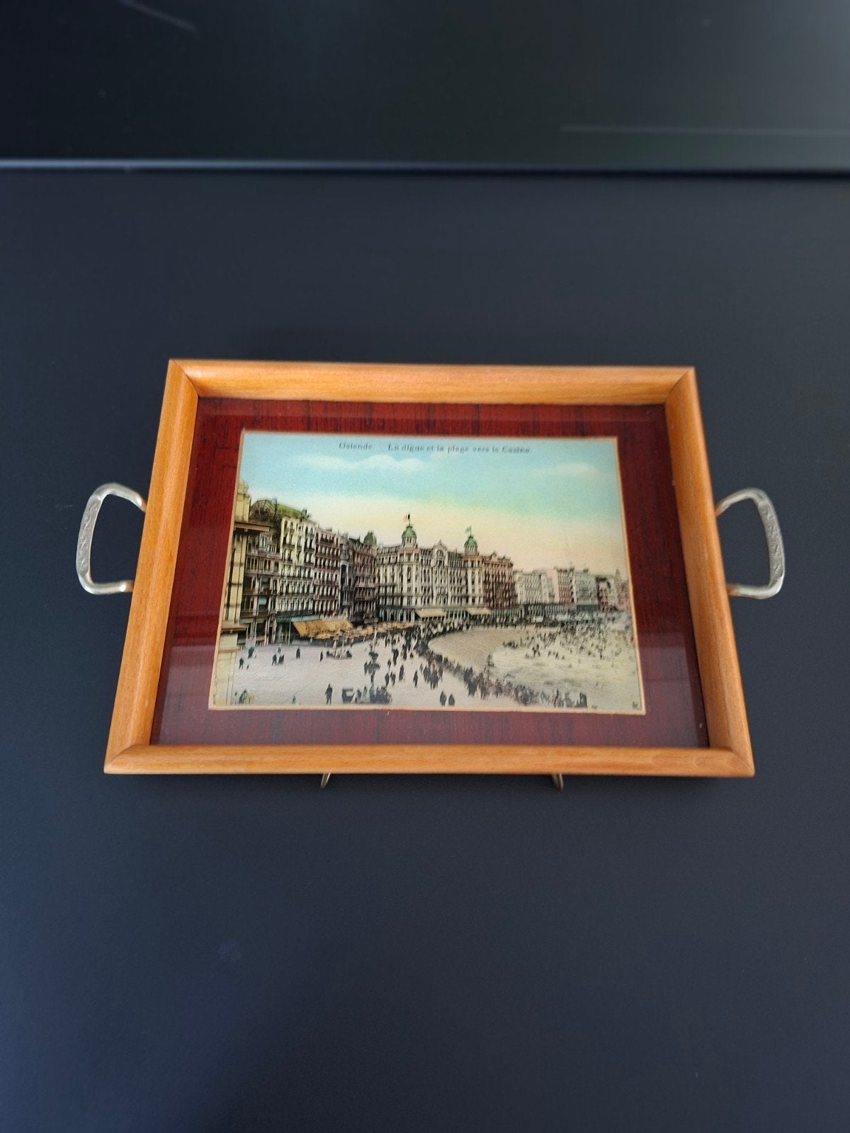 Plateau met foto van OOSTENDE. WIJNOOGST., Ophalen of Verzenden