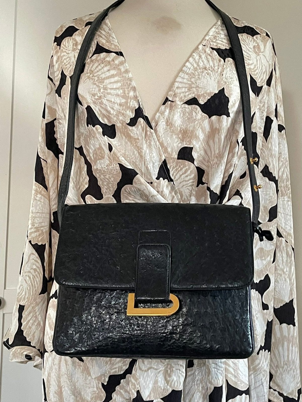 Delvaux "Le Poirier" Ostrich, Enlèvement, Comme neuf, Noir