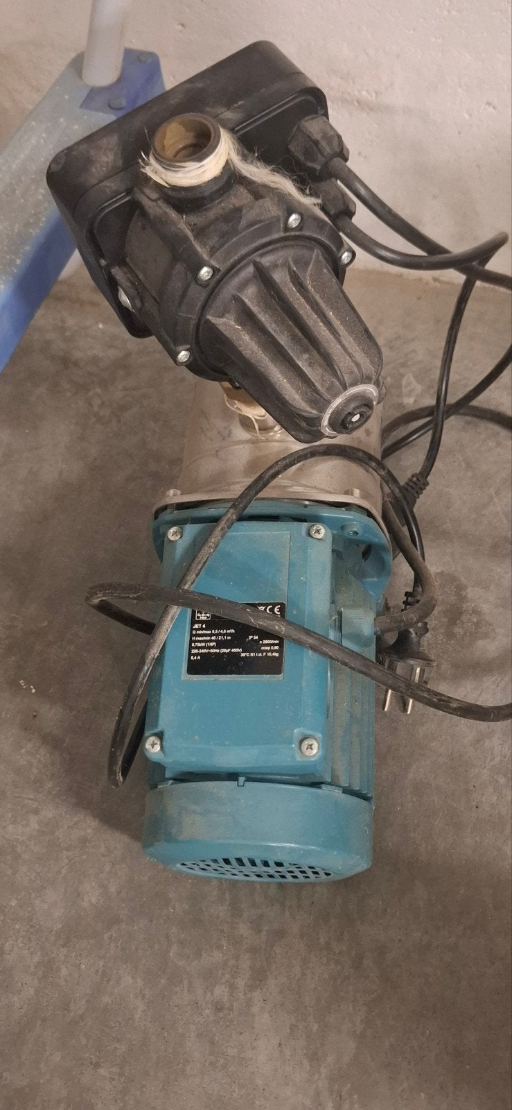 Hydrofoorpomp van 1300 watt., Tuin en Terras, Ophalen