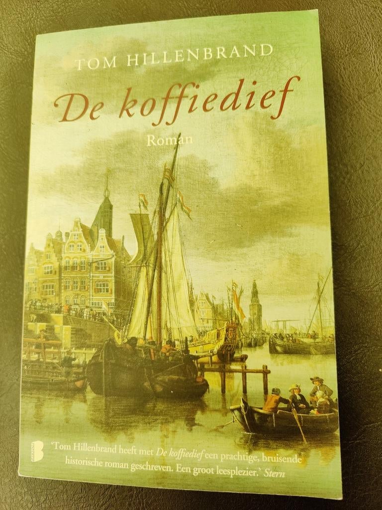 Tom Hillenbrand - De koffiedief, Boeken, Ophalen of Verzenden, Tom Hillenbrand
