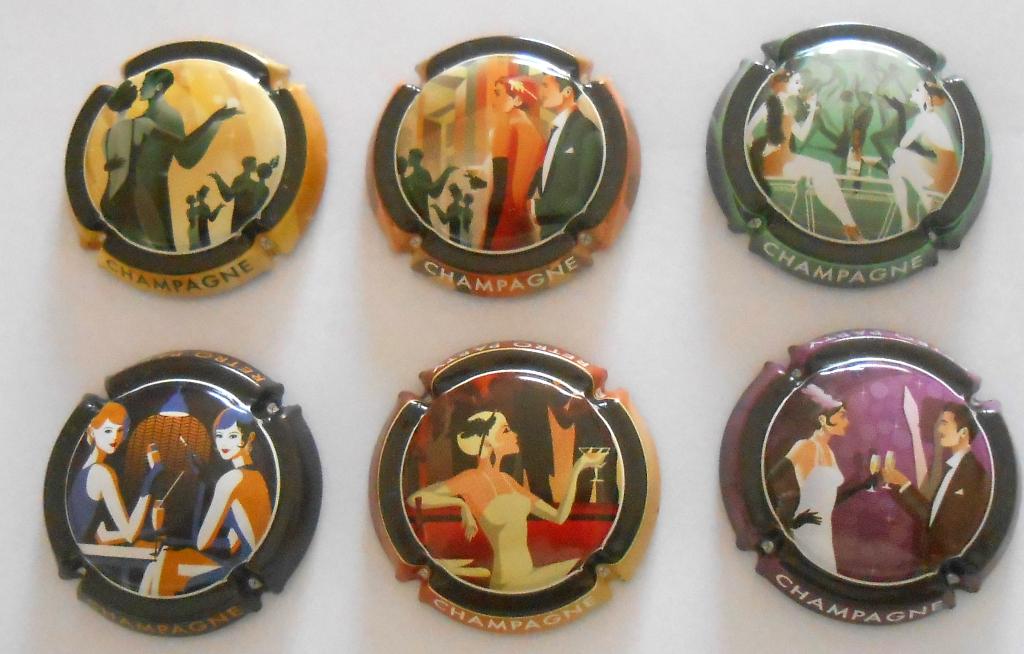 6 champagne capsules - retrofeestje - 3,50 euro, Verzamelen, Ophalen of Verzenden